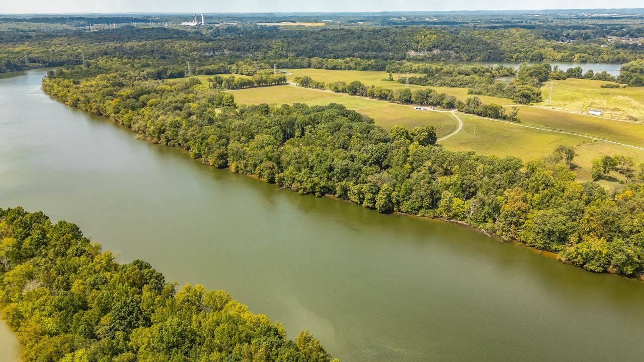 https://bt-photos.global.ssl.fastly.net/nashville/1280_boomver_2_RTC3545784-1.jpg