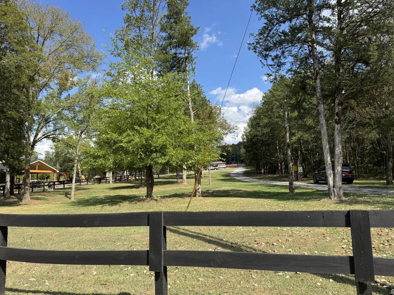 905 Chapel Hill Pike - Photo 1
