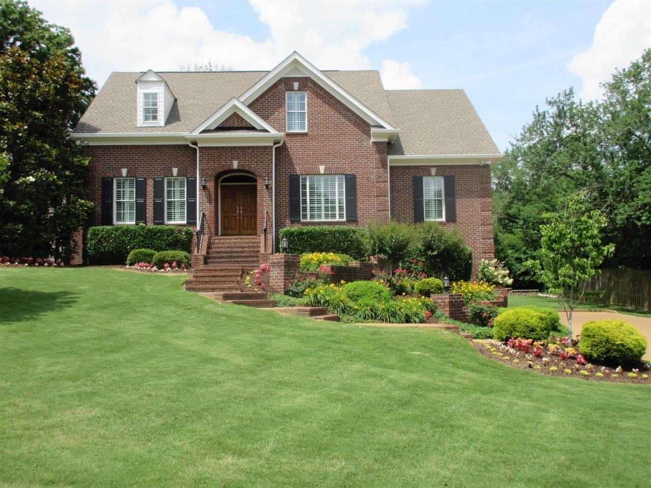 1302 Burton Valley Rd, Nashville, TN 37215 (MLS #1801782) :: NashvilleOnTheMove | Benchmark Realty