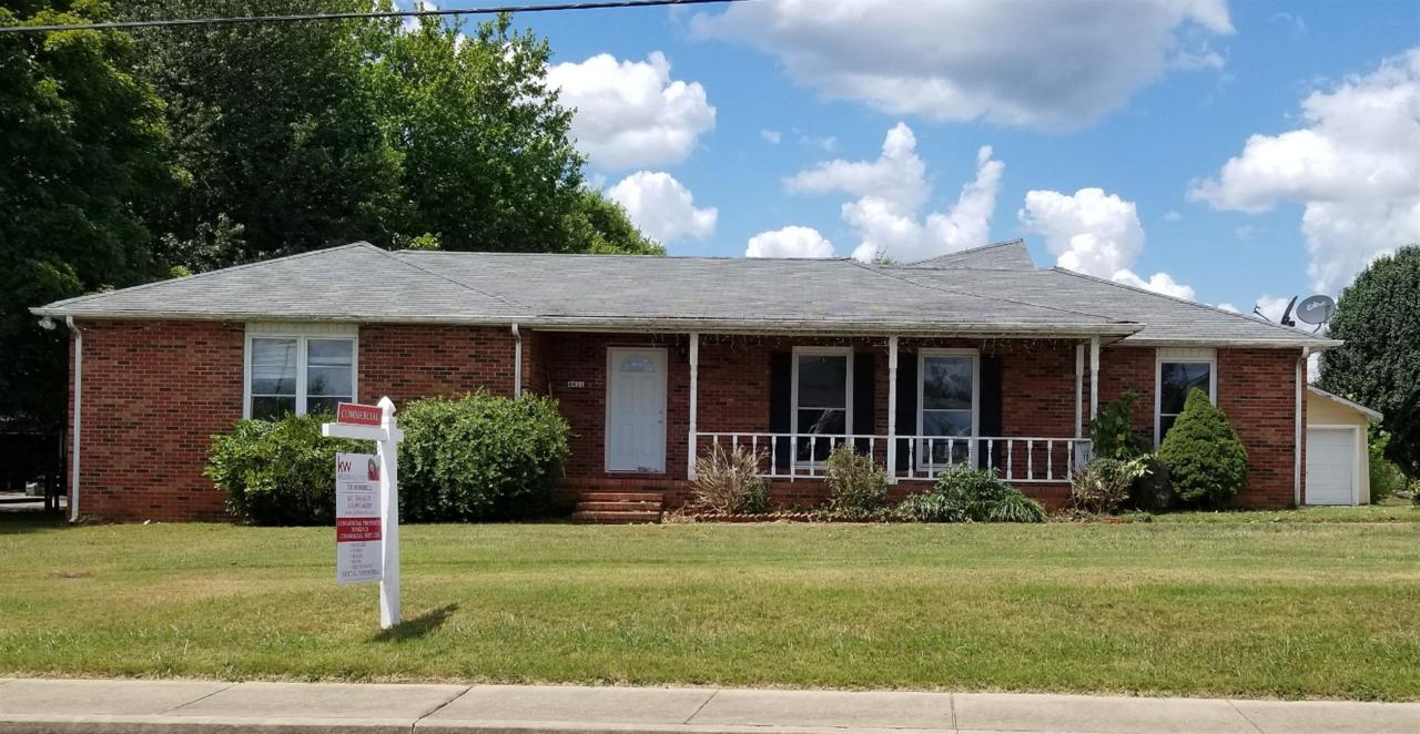4431 Veterans Pkwy - Photo 1