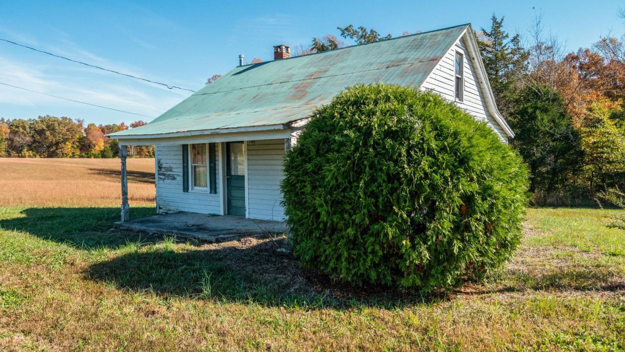 100 Johnson Chapel Rd - Photo 1