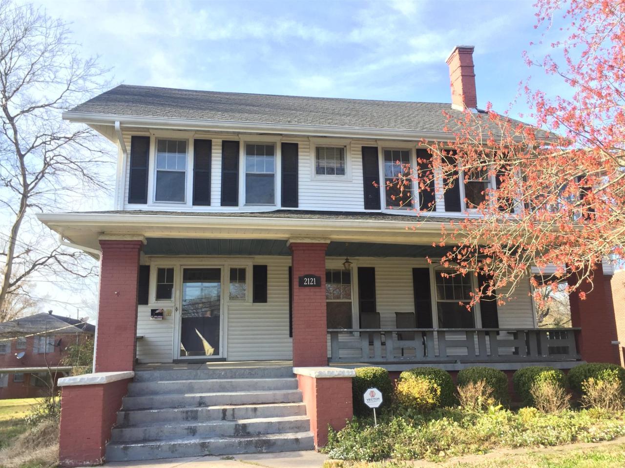 2121 S Main Street - Photo 1