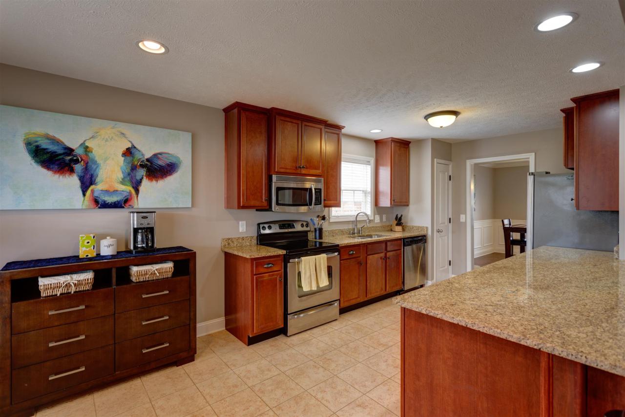 2174 Powell Rd - Photo 1