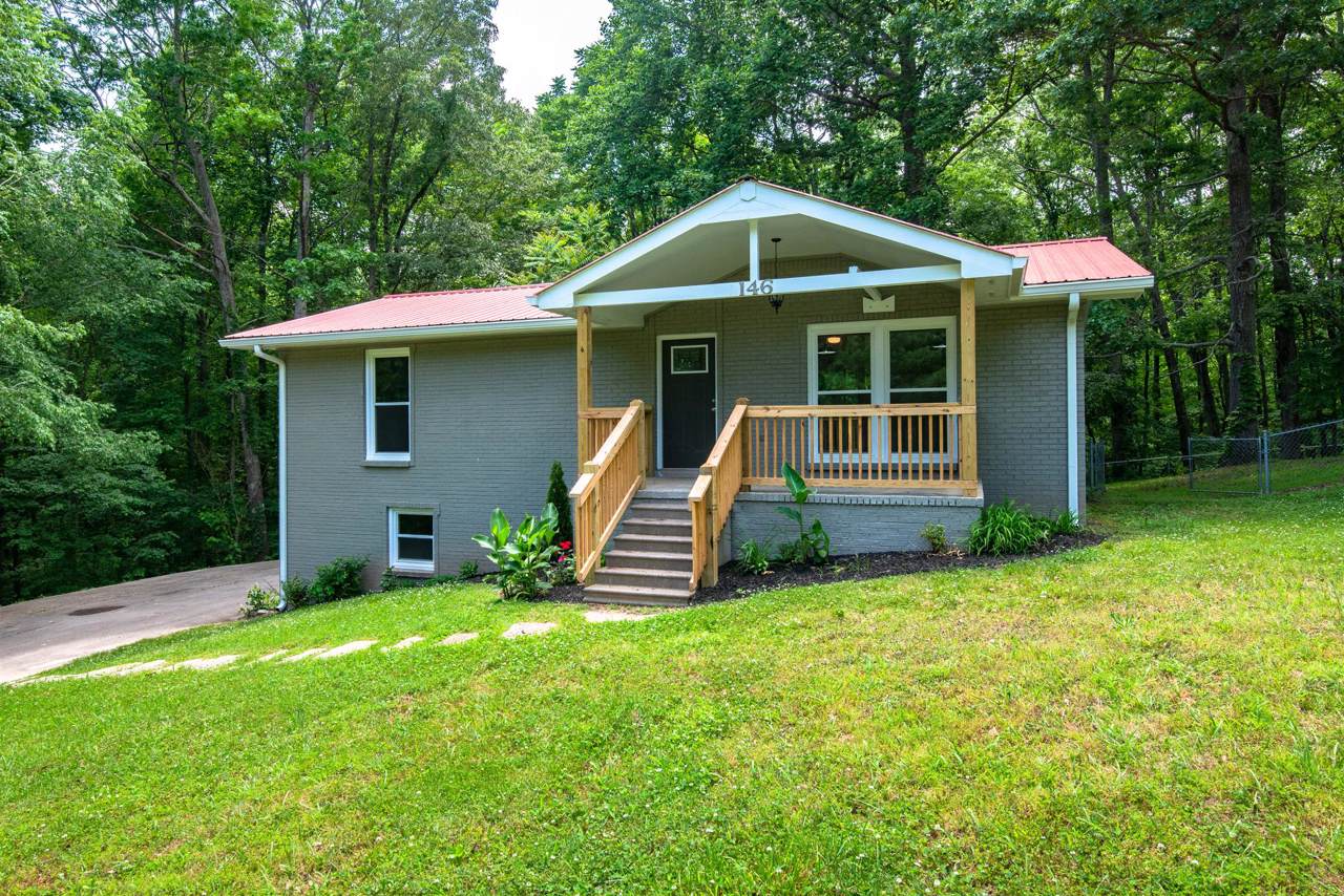 146 Oakwood Cir - Photo 1