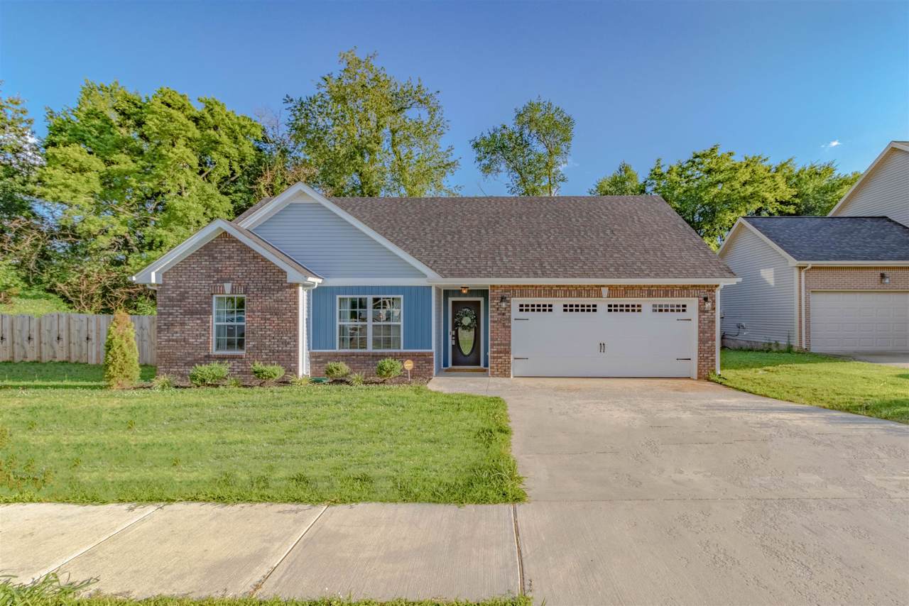 209 Azalea Drive - Photo 1