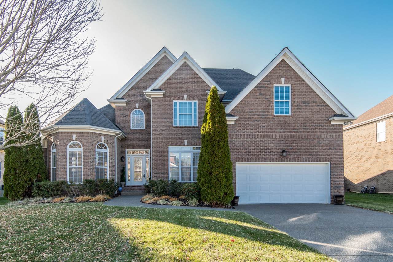 2834 Kaye Dr - Photo 1