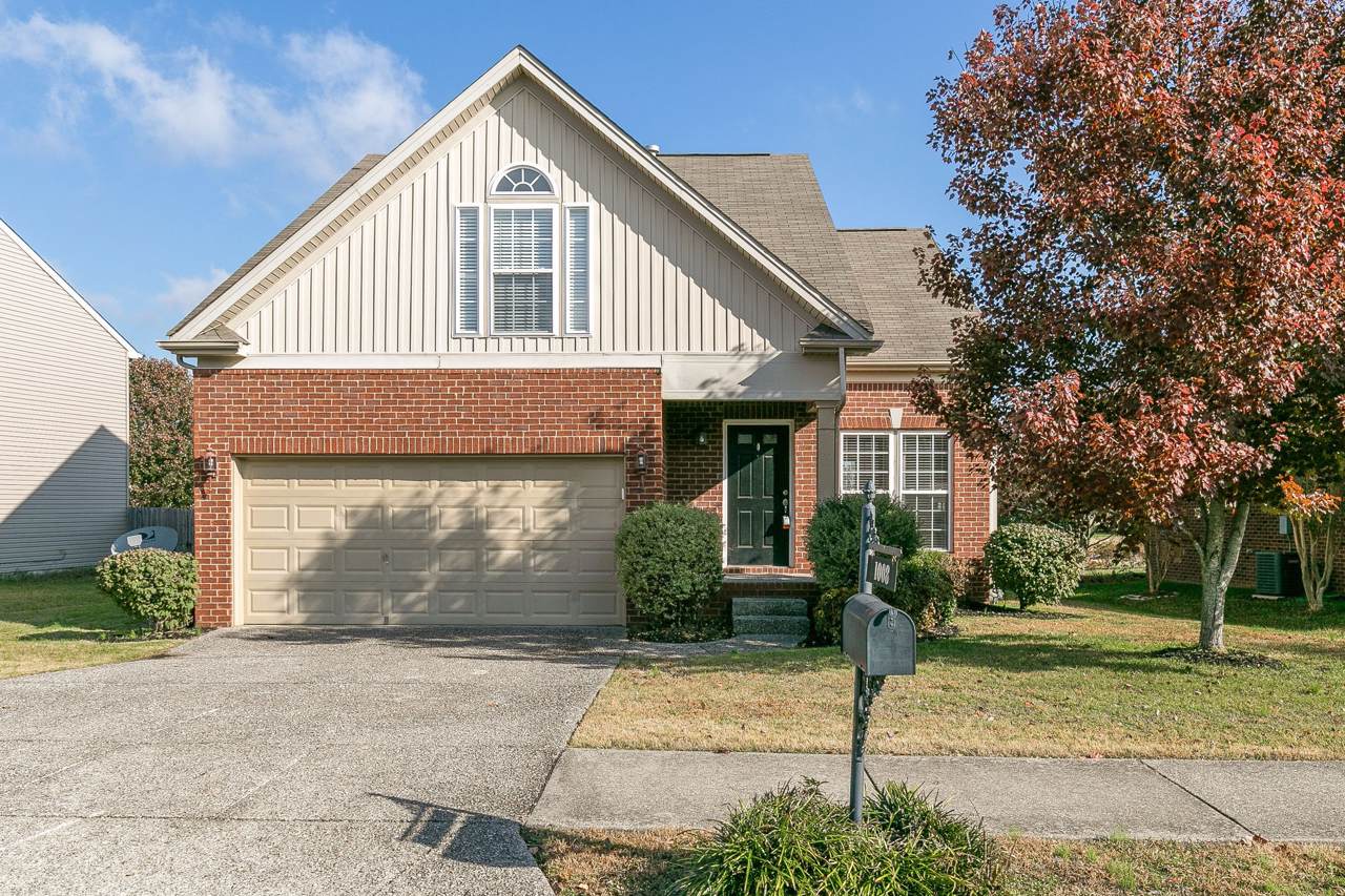 1008 Daniel Ln - Photo 1