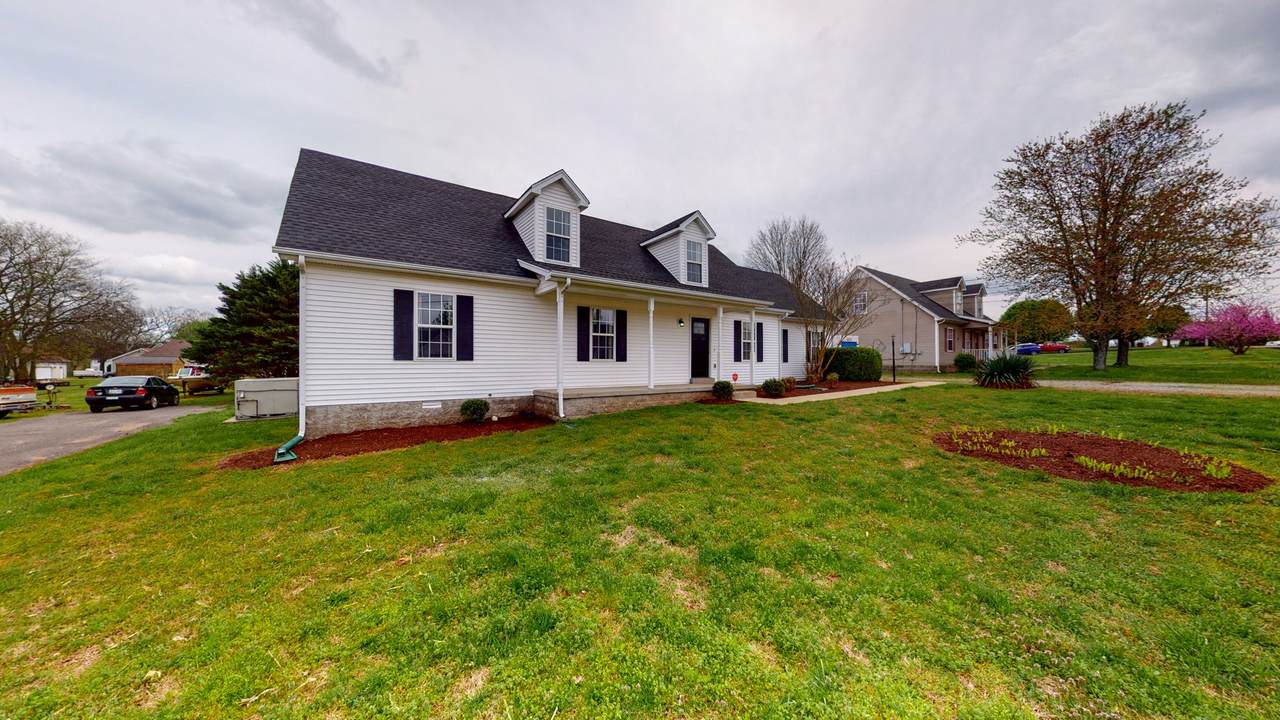 2619 Galahad Dr - Photo 1