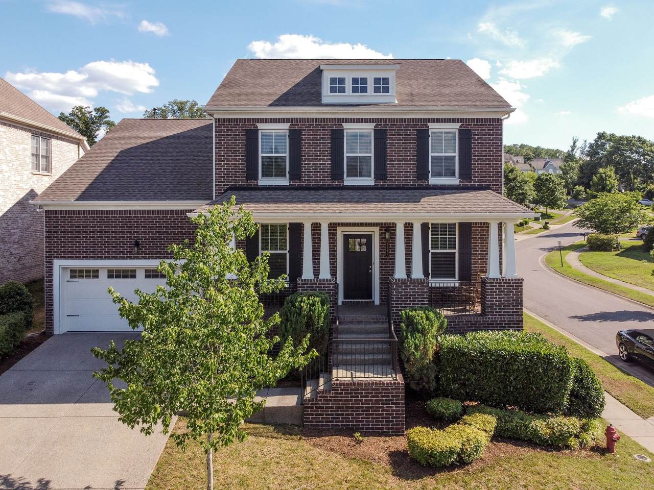 4505 Sawmill Pl - Photo 1
