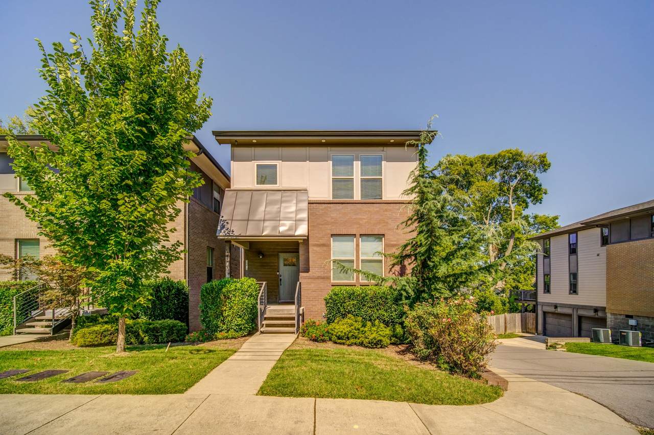 502 Southgate Ave - Photo 1
