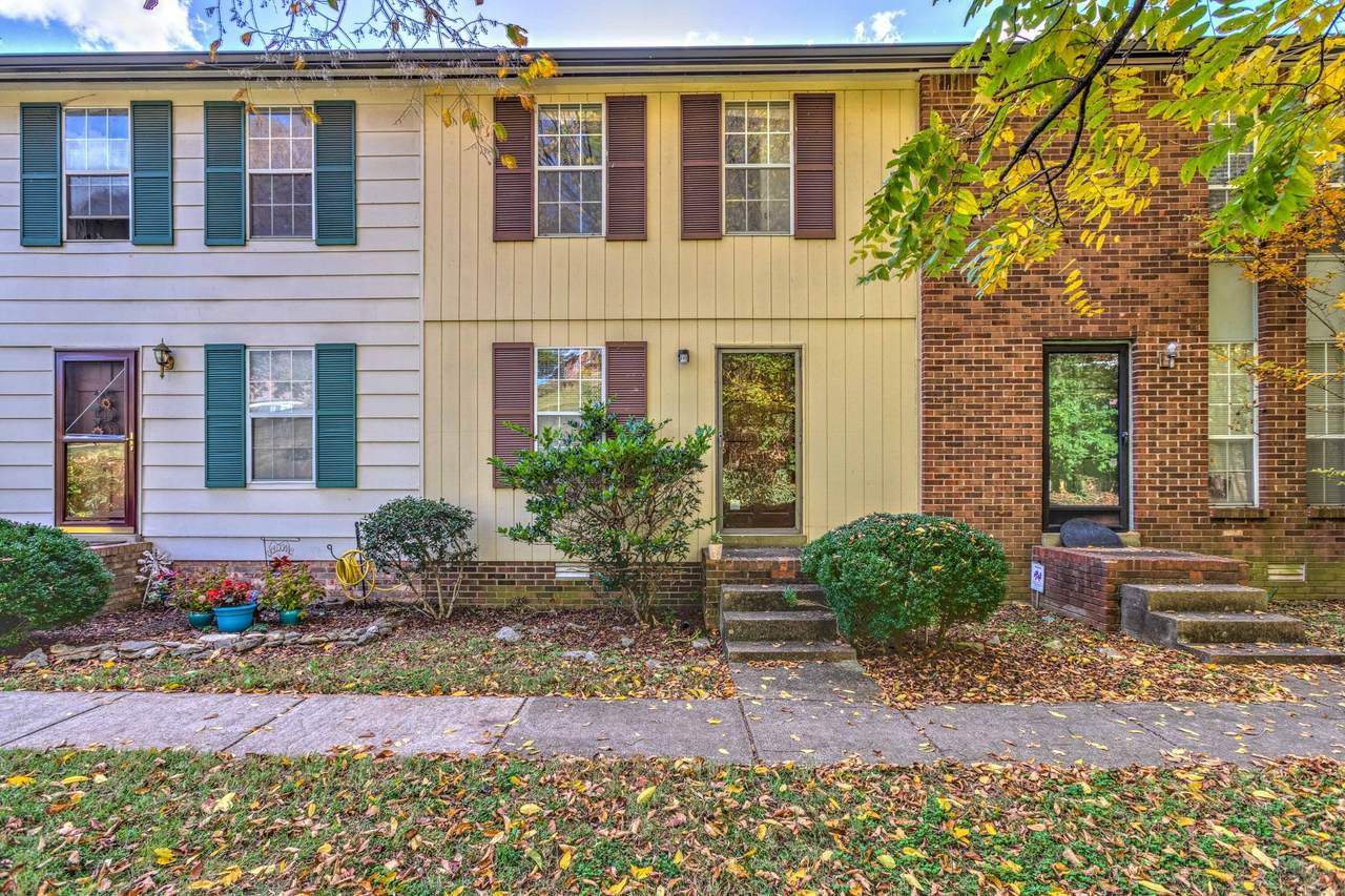 365 Huntington Ridge Dr - Photo 1