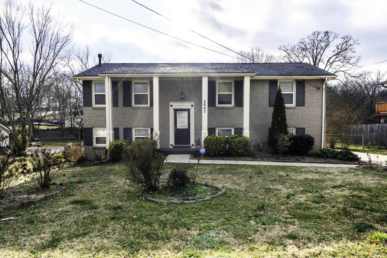 2647 Edge O Lake Dr - Photo 1