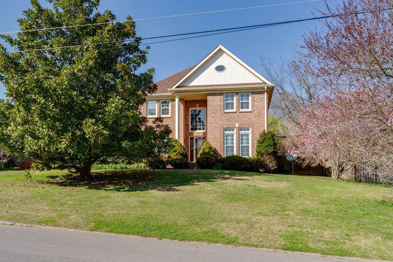 146 Ballentrae Dr - Photo 1