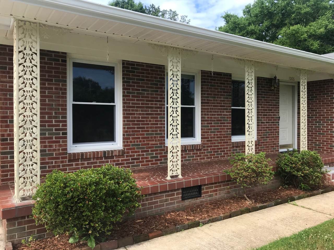 1006 Bagley Dr - Photo 1