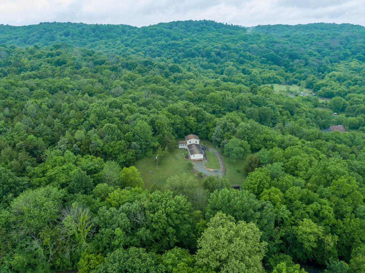 232 Delina Boonshill Rd - Photo 1