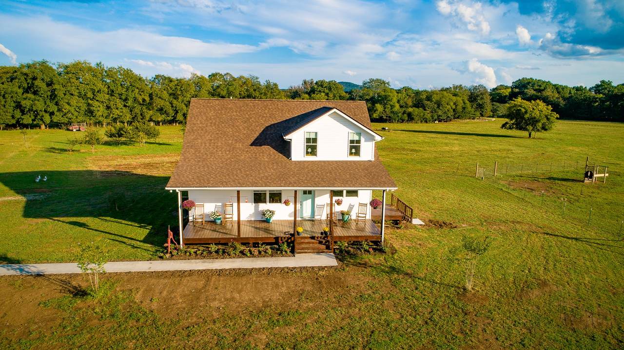 10245 Taylor Rd - Photo 1