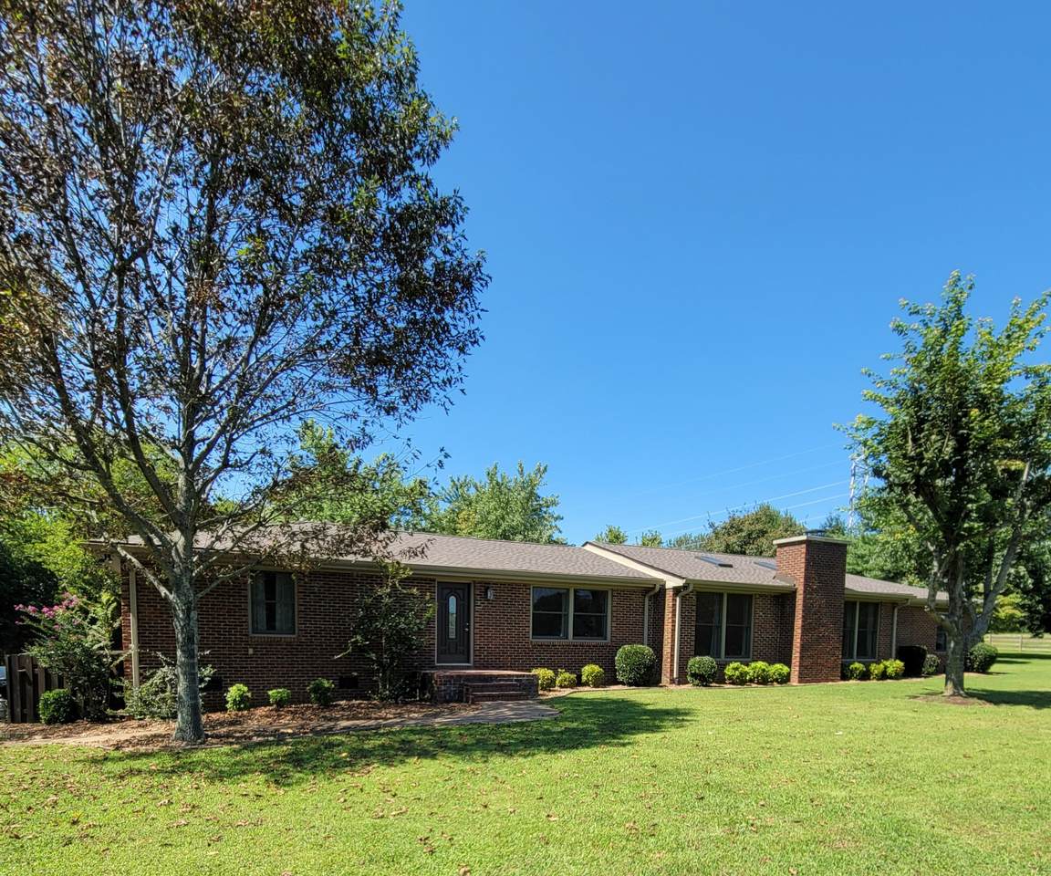 115 Chandler Rd - Photo 1