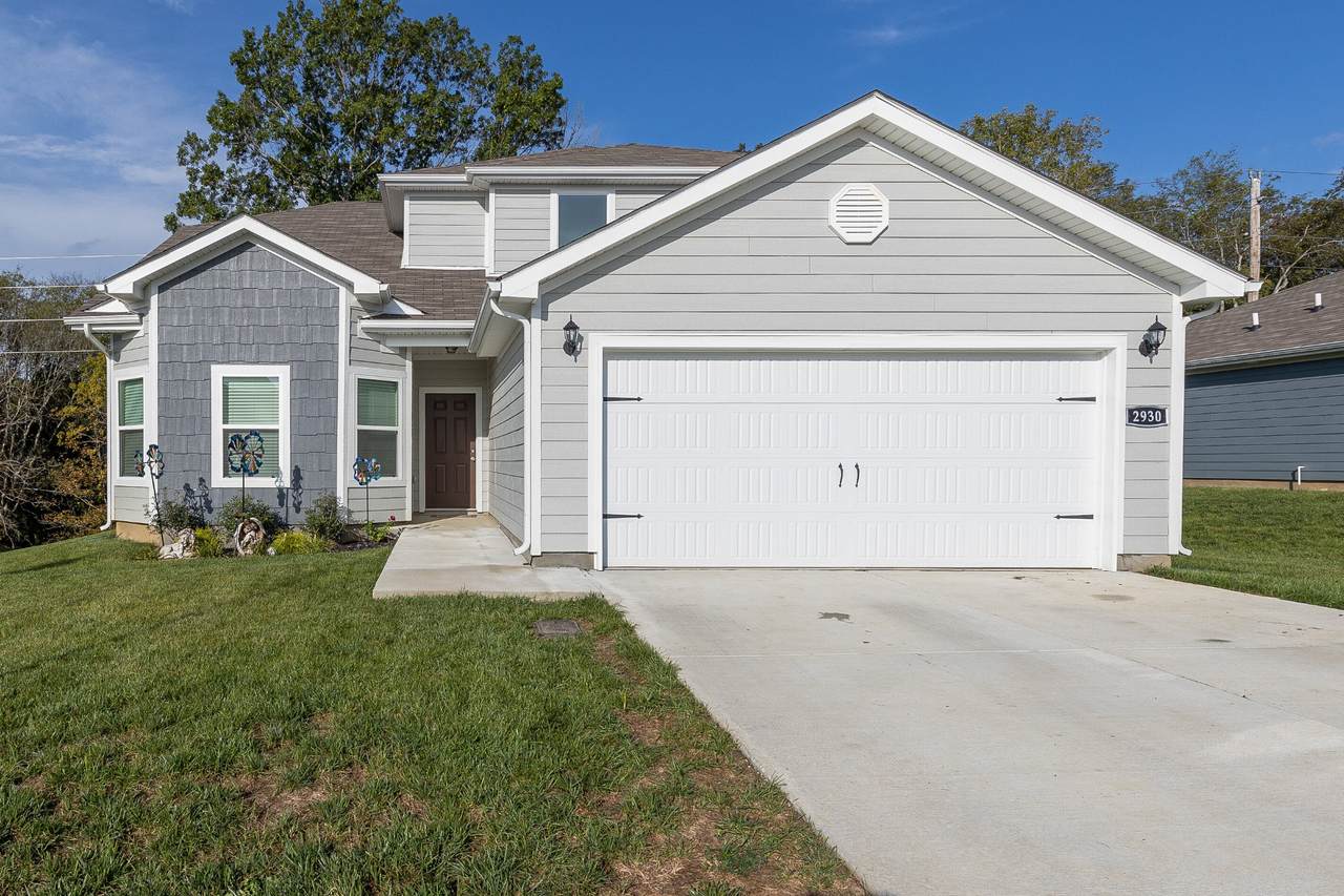 2930 Beeswax St - Photo 1