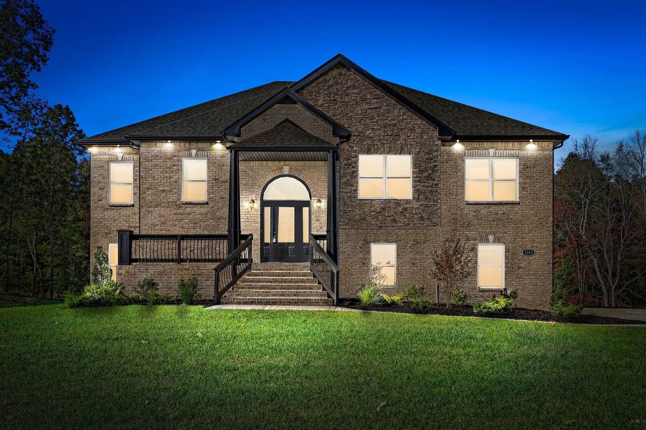 1251 Reda Dr - Photo 1