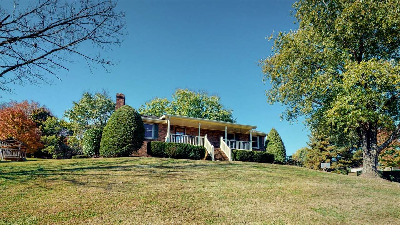 3976 E Mcewen Dr - Photo 1