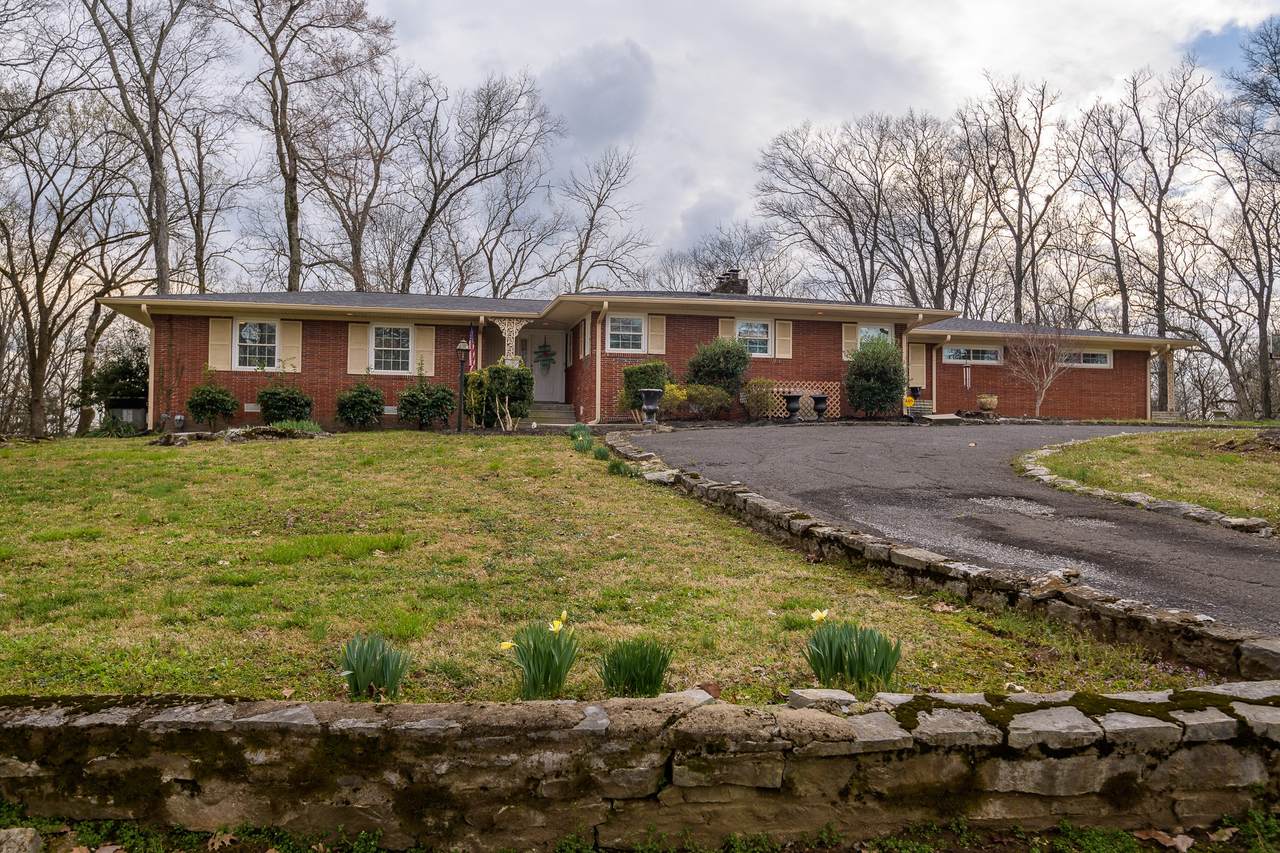 412 South Valley Rd - Photo 1