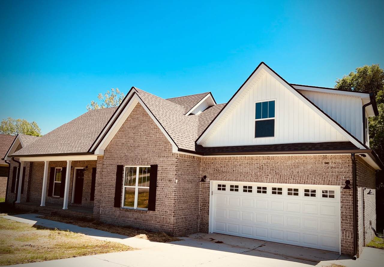 748 Brookside Dr - Photo 1