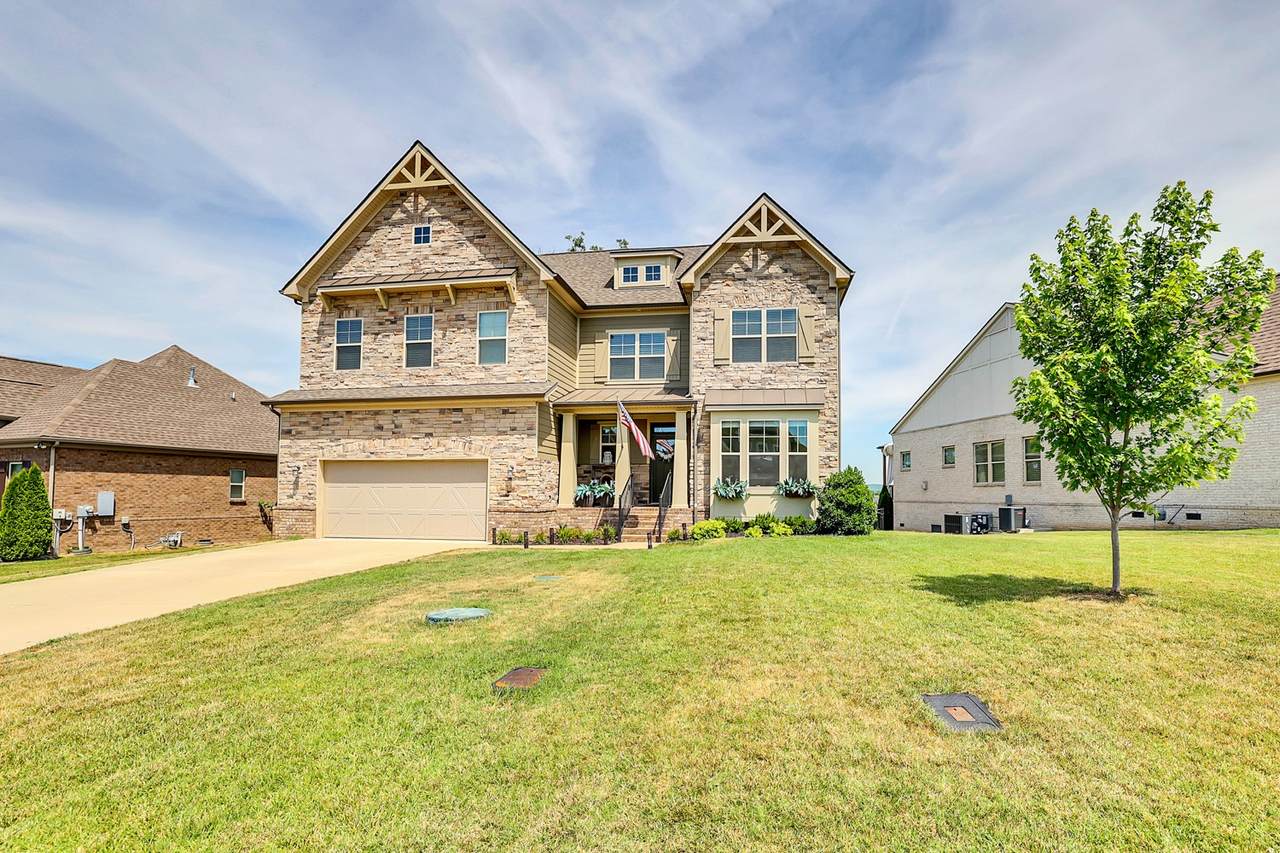 1142 Batbriar Rd - Photo 1