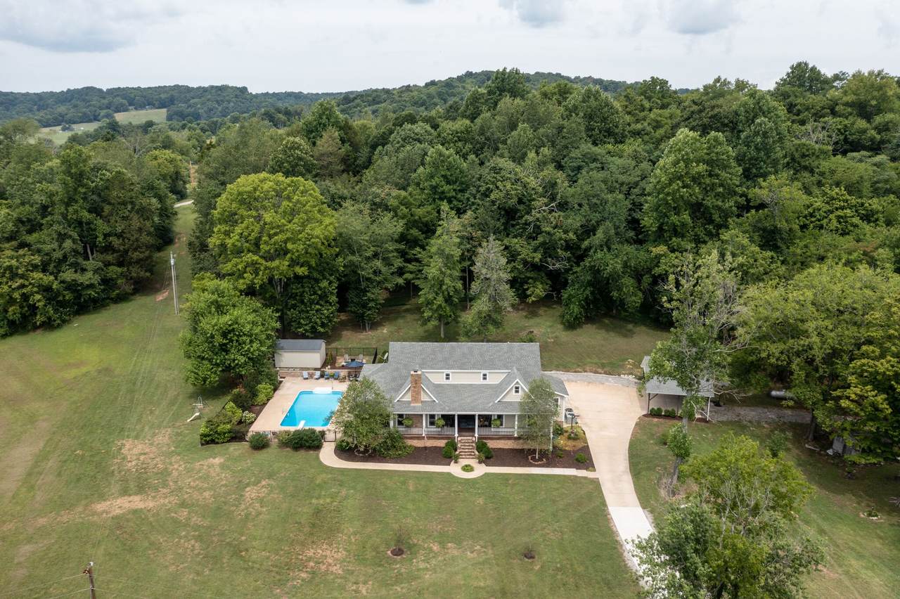 1235 Bear Creek Rd - Photo 1