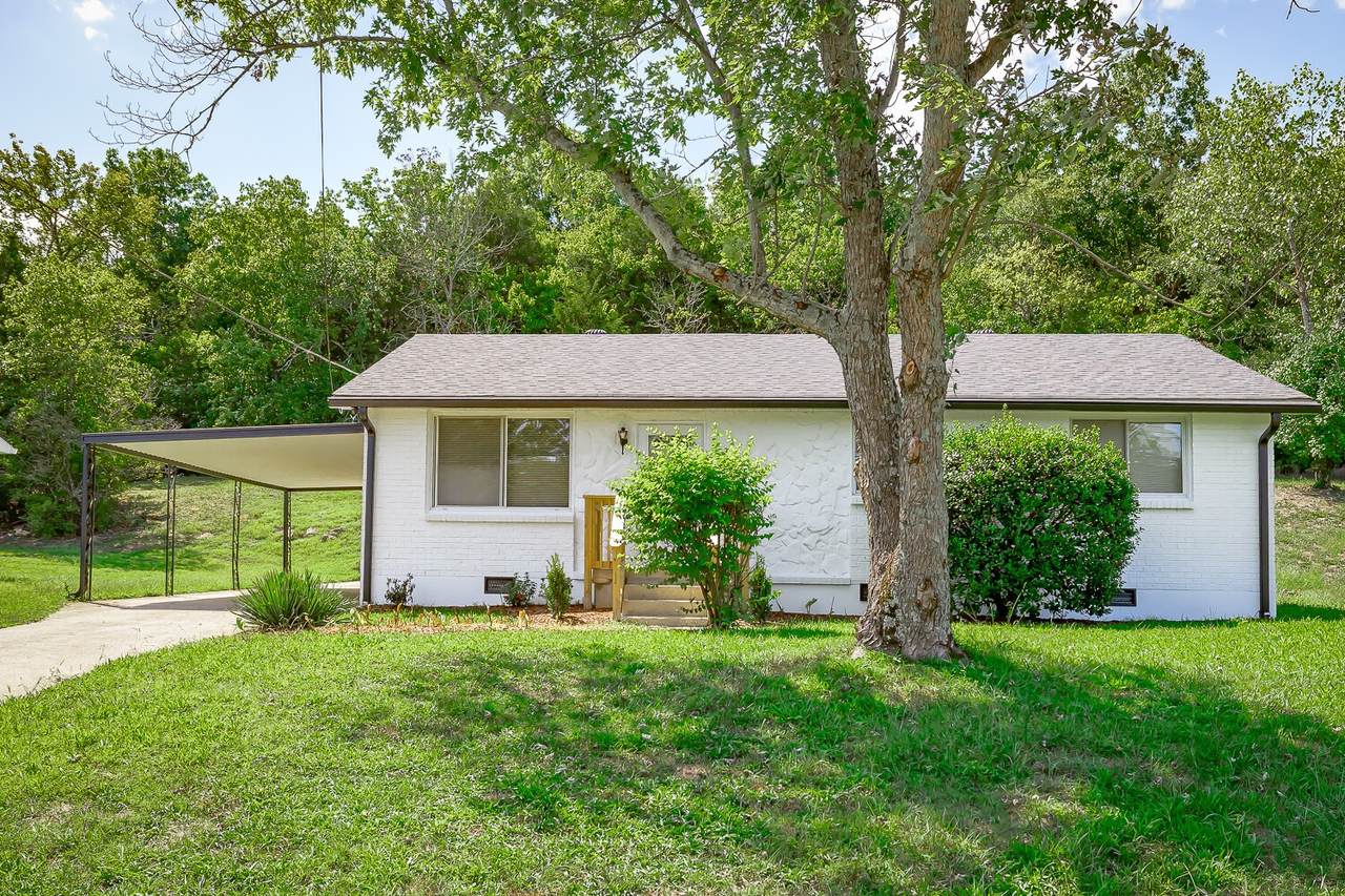 344 Kingview Dr - Photo 1