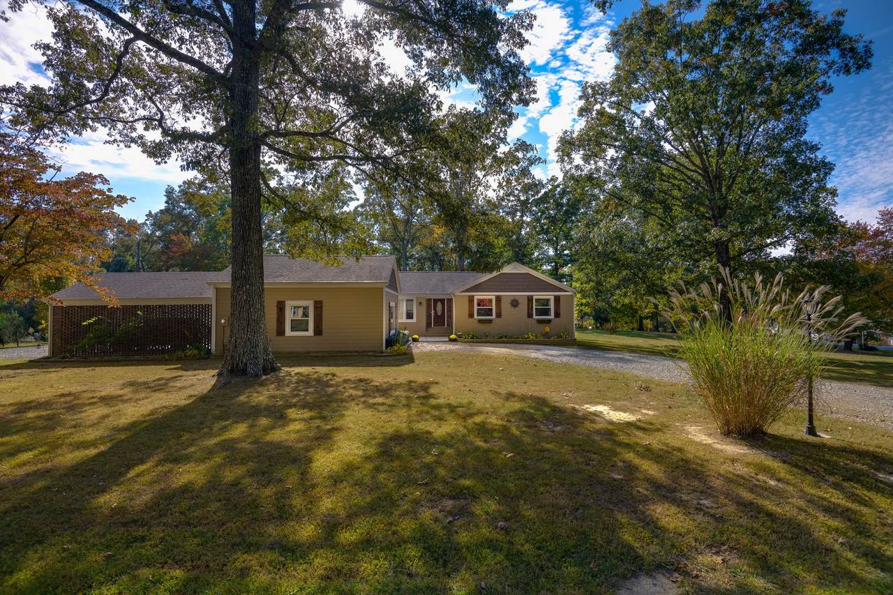 737 Toliver Lake Rd - Photo 1