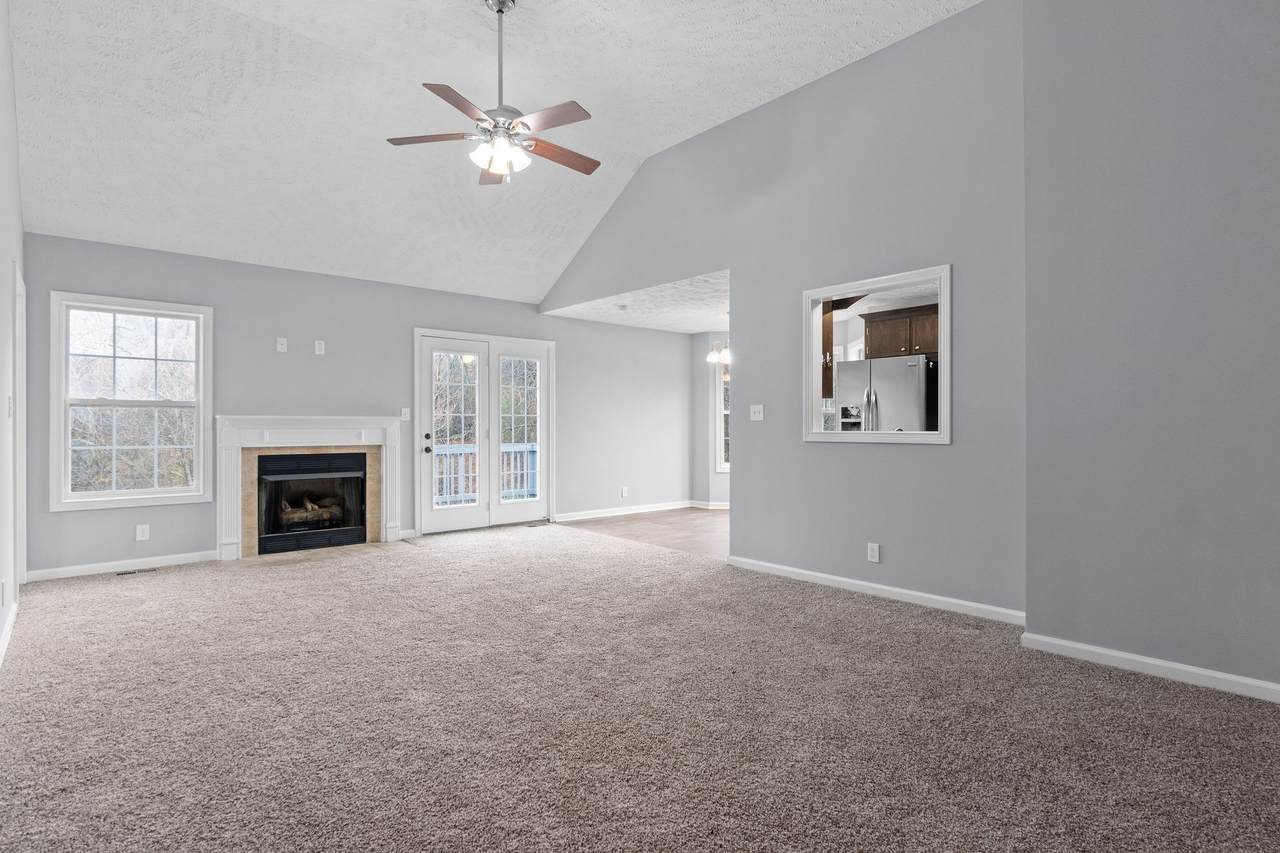 566 Kicker Court - Photo 1