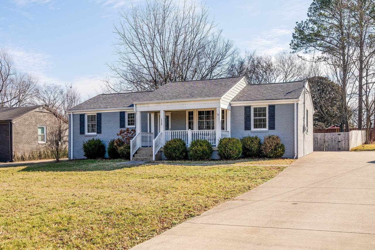 4868 Lynn Dr - Photo 1
