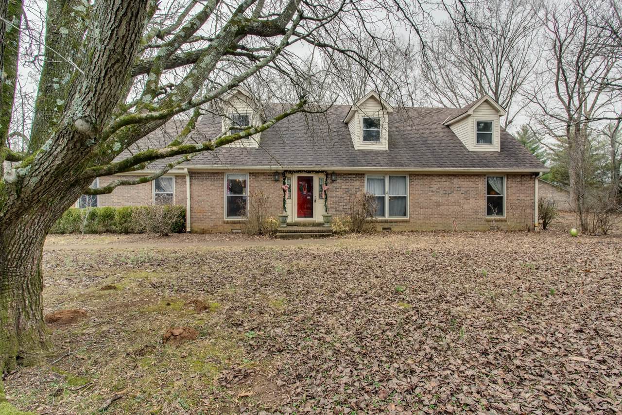 4900 Chesterfield Dr - Photo 1