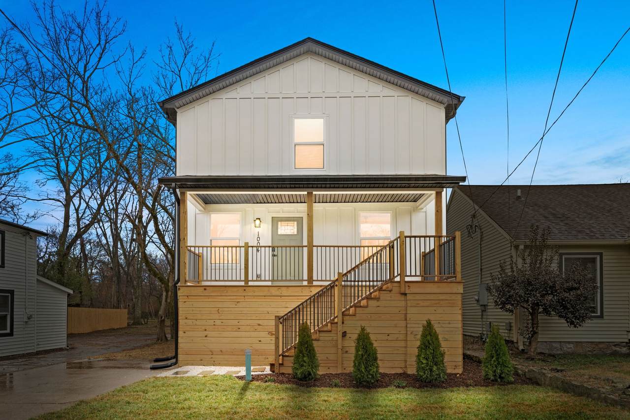 1004 Virginia Ave - Photo 1