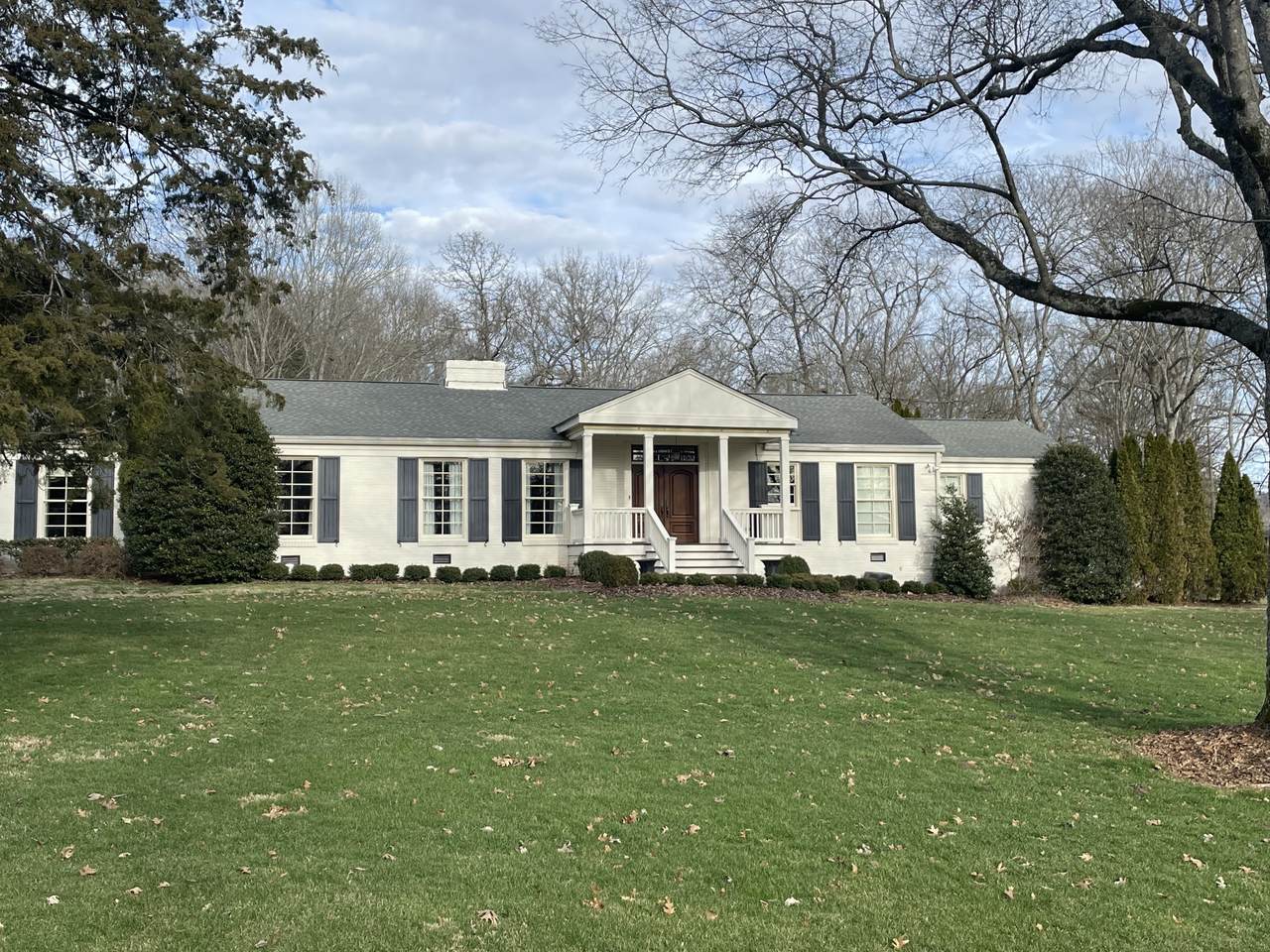 2024 Kingsbury Dr - Photo 1