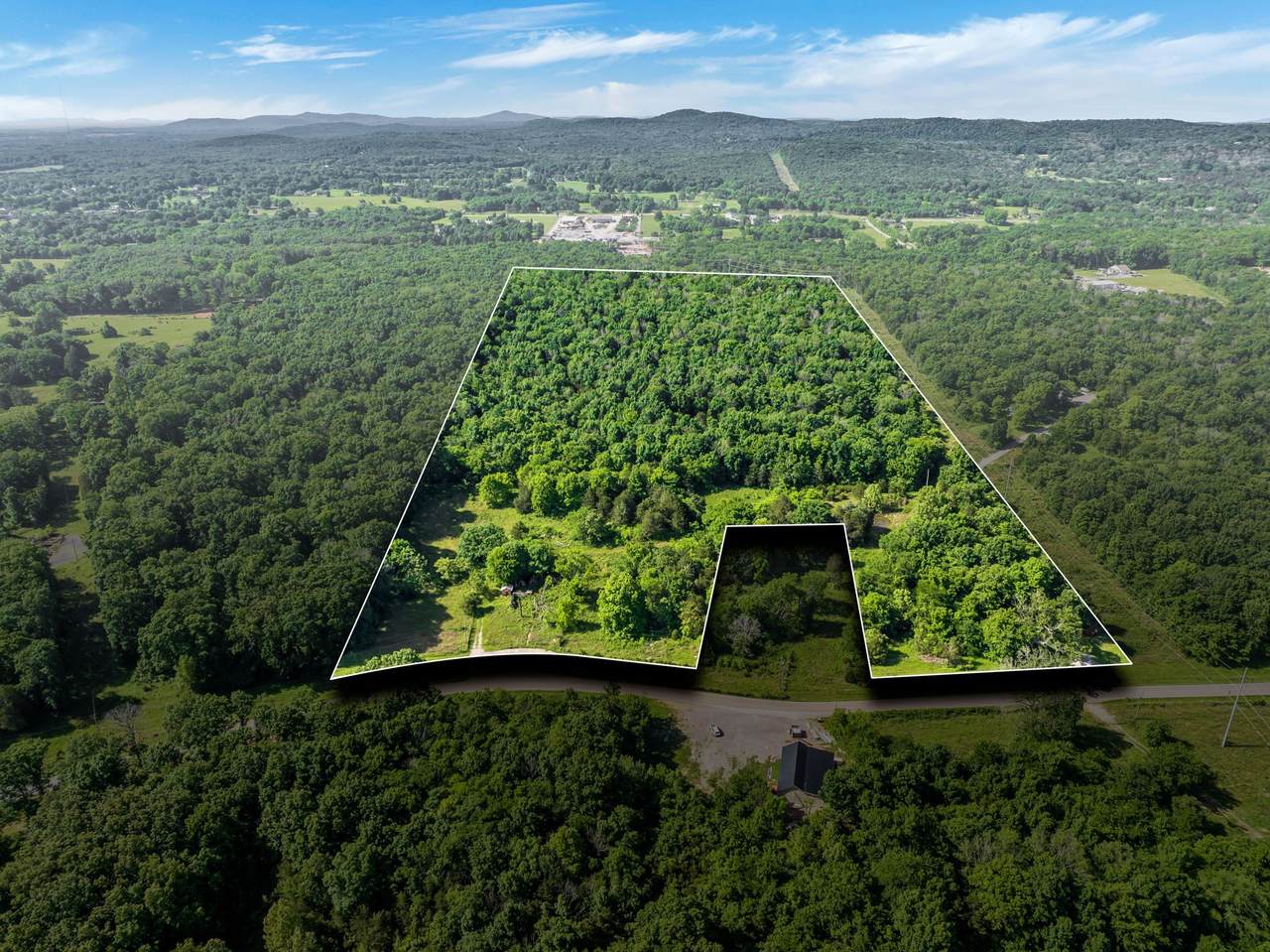 5471 Shores Rd - Photo 1