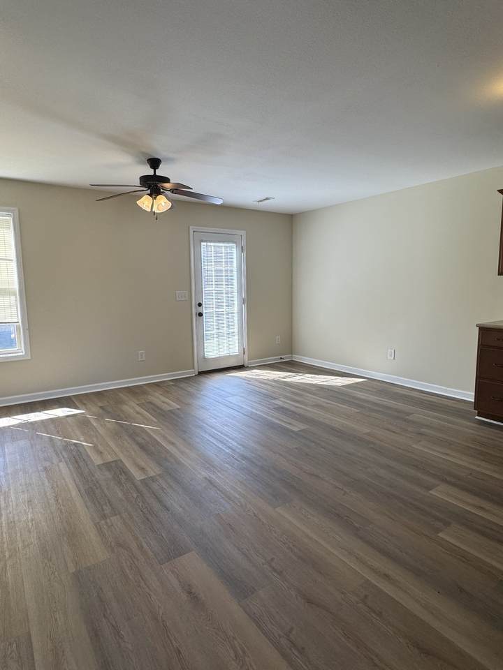 https://bt-photos.global.ssl.fastly.net/nashville/1280_boomver_3_RTC2676533-1.jpg