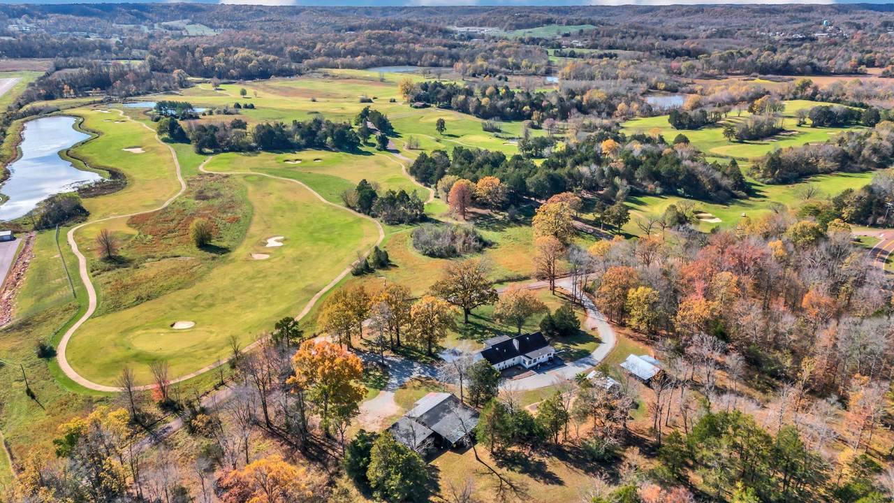 125 Airport Rd - Photo 1