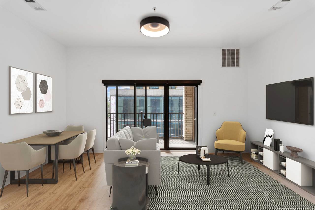 1002 Division St - Photo 1