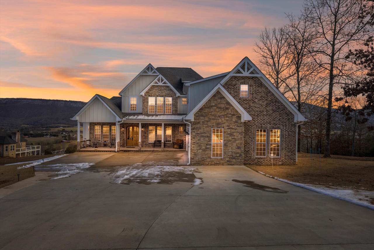 300 Skyhigh Drive - Photo 1