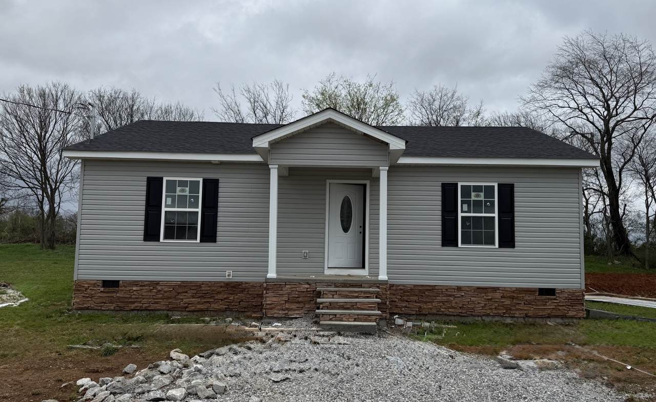93 Hesselly Rd - Photo 1