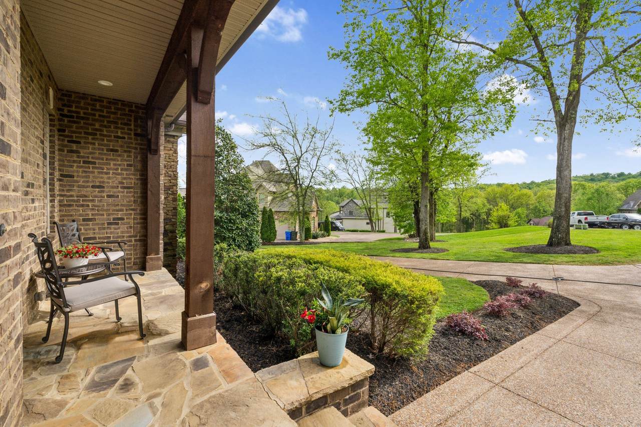 https://bt-photos.global.ssl.fastly.net/nashville/1280_boomver_3_RTC2822021-1.jpg