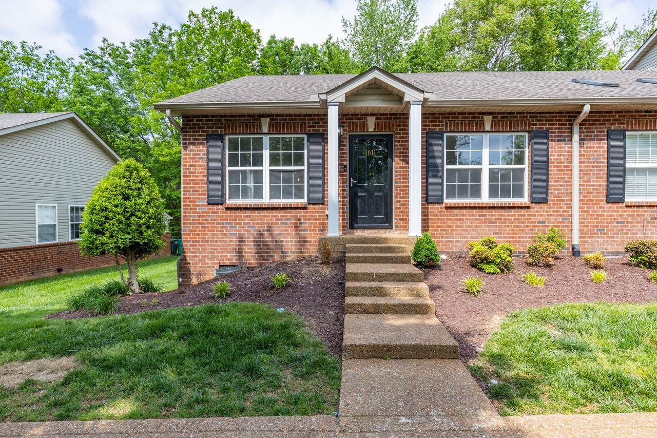 1011 Cashmere Dr - Photo 1