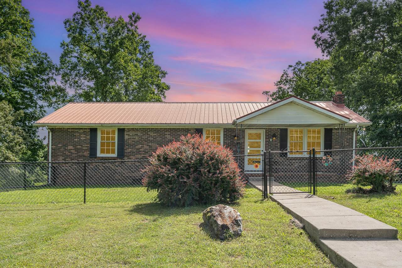 3636 Bowker Rd - Photo 1