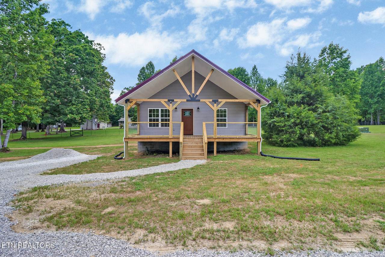 1173 Terry Lane - Photo 1
