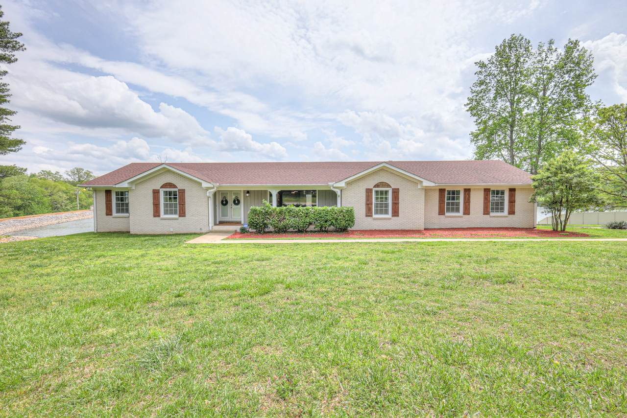 411 Willow Lake Dr - Photo 1
