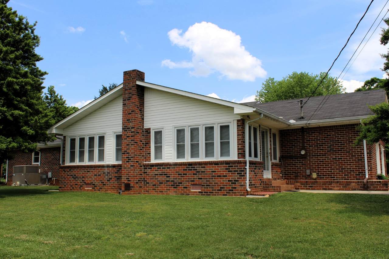 https://bt-photos.global.ssl.fastly.net/nashville/1280_boomver_3_RTC2865431-1.jpg