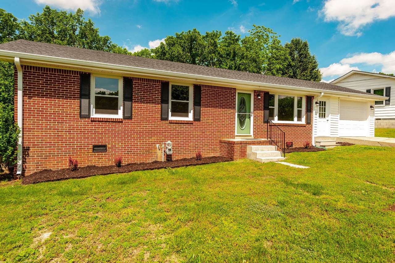 154 Church Ave - Photo 1