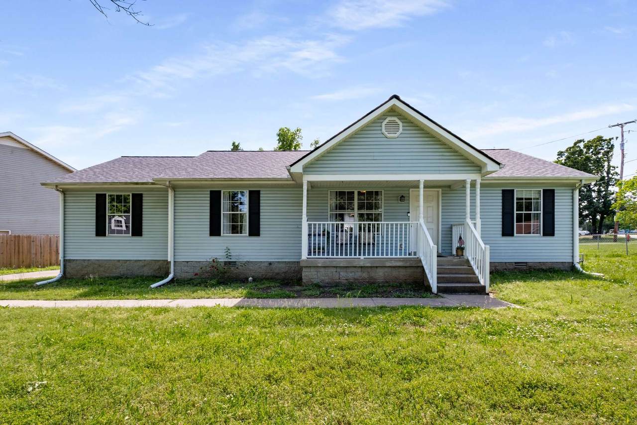 5000 Trailwater Dr - Photo 1