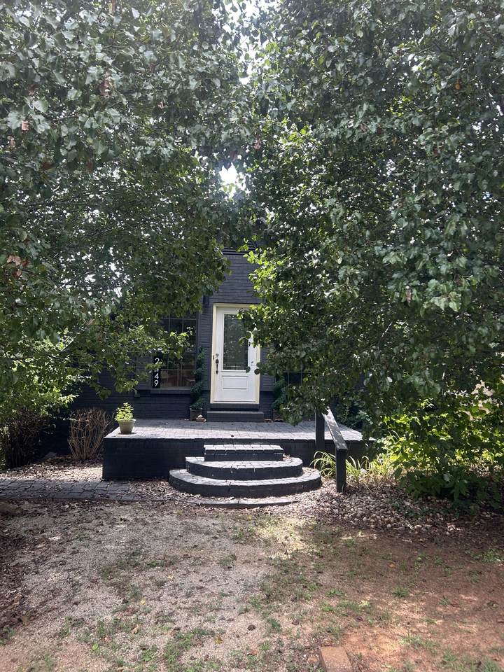 2449 Buffalo Rd - Photo 1